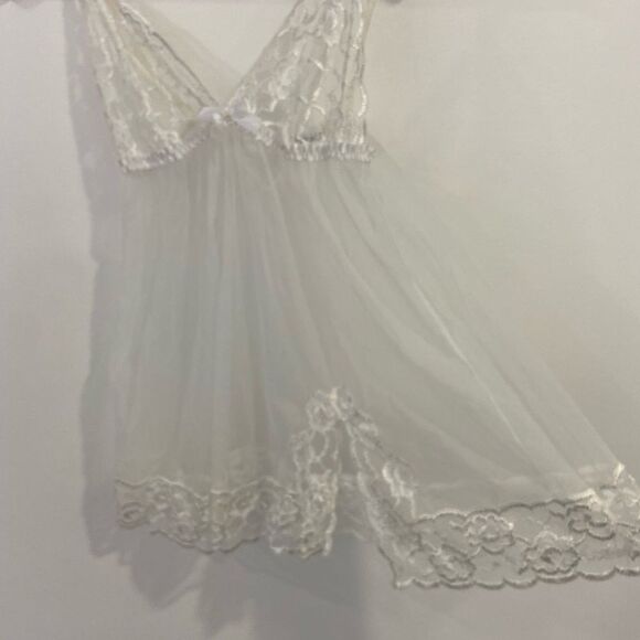 Frederick's Of Hollywood Babydoll Nightie Sheer White Bridal Coquette Medium - Picture 8 of 9